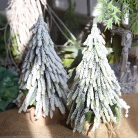 China Good Christmas Polyresin Tree Decoration Light Decoration Christmas Tree Artificial